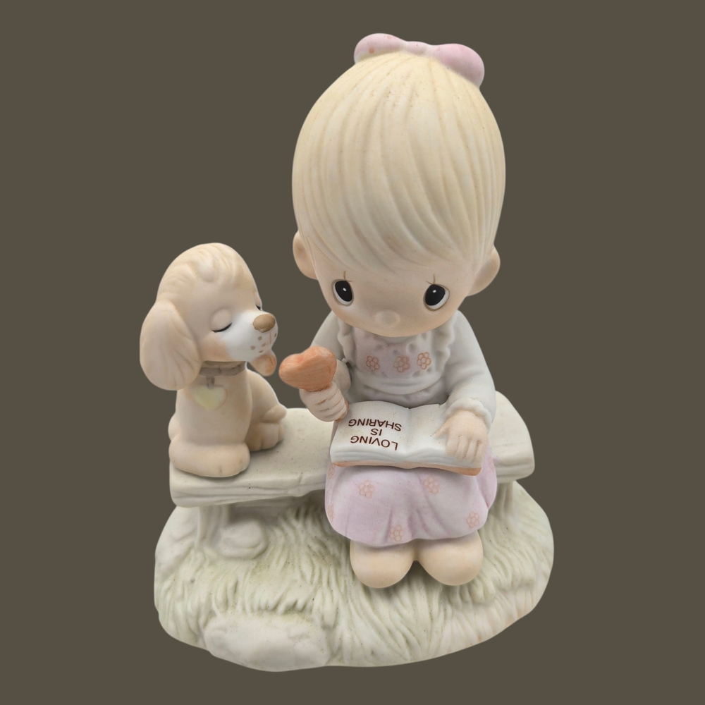 Vintage Precious Moments Loving is Sharing 1984 Jonathon & David Signed E3110-G